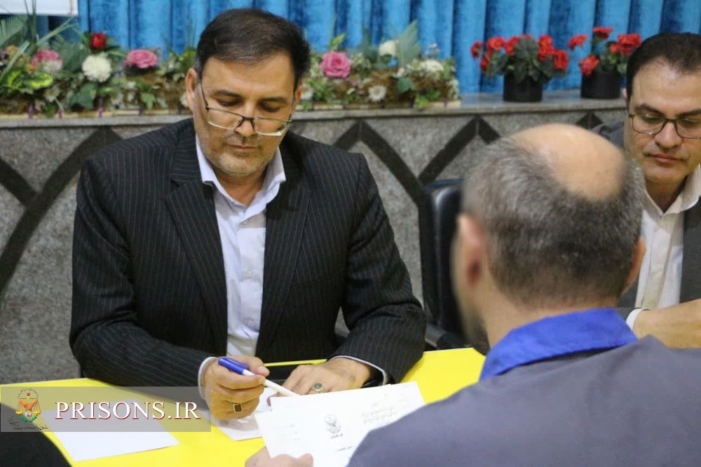 برگزاری میزخدمت رئیس کل دادگستری آذربایجان شرقی در زندان تبریز