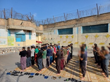اقامه نماز عید سعید فطر در زندان‌های استان گلستان