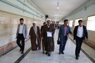 آزادی ۴۰ زندانی با حضور معاون دادستان تهران از ندامتگاه قزلحصار