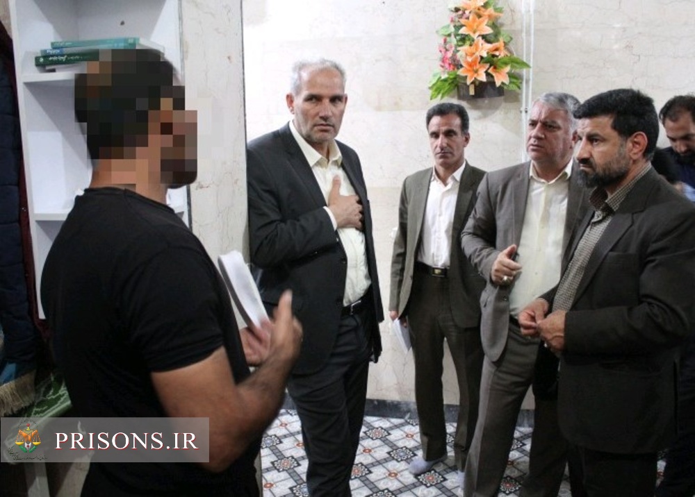 بازدید یک روزه مدیرکل از زندان دره‌شهر