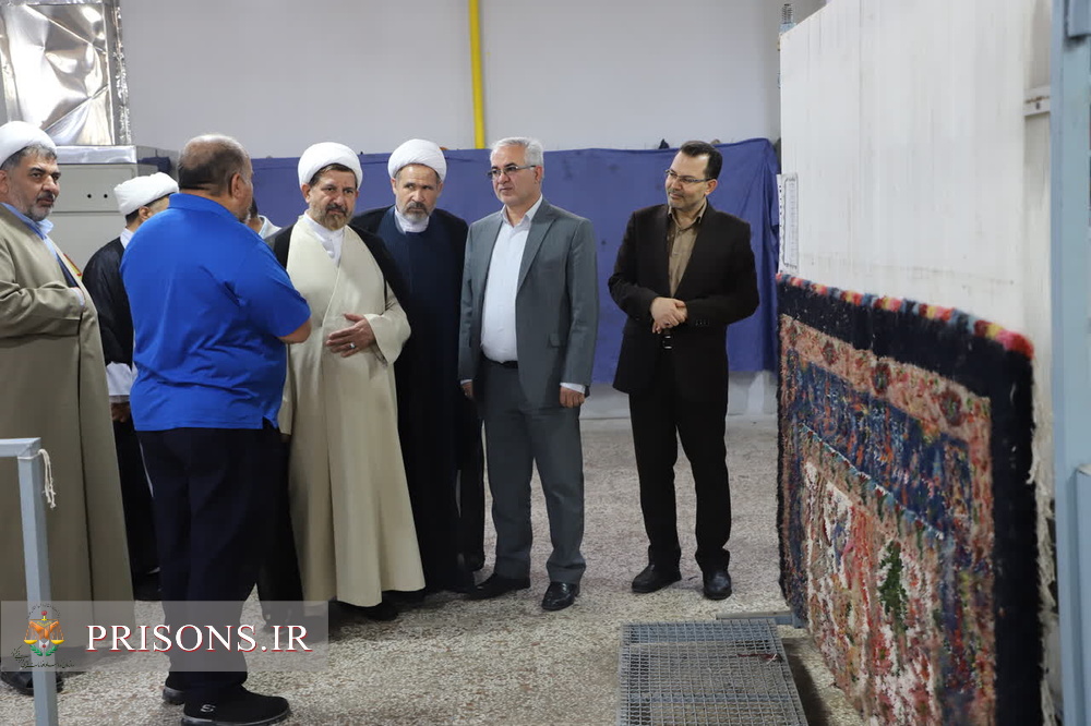 بازدید جانشین دادستان ویژه روحانیت کشور از زندان مرکزی مشهد