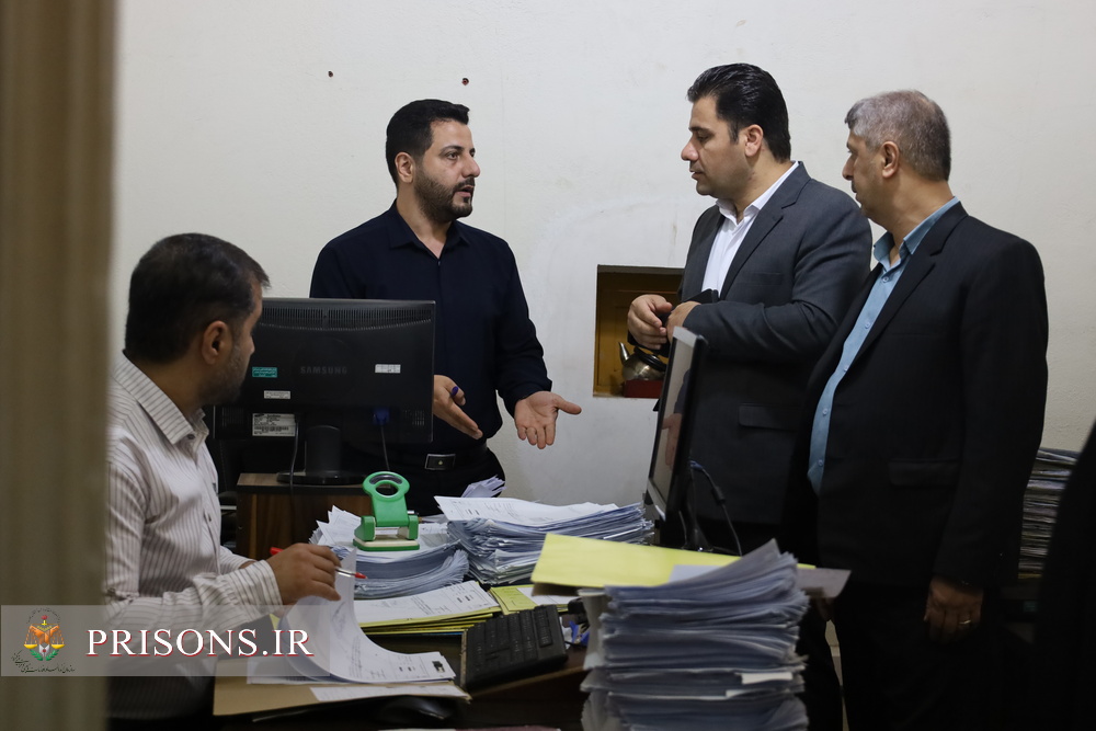 حضور ۸ ساعته کارگروه سلامت اداره کل زندان‌های استان در ندامتگاه تهران بزرگ