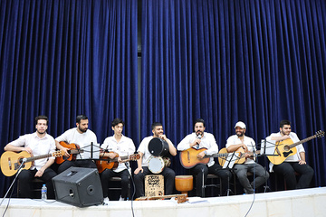 کنسرت گروه موسیقی «ویولا» در ندامتگاه کرج