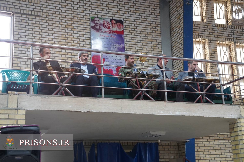 برگزاری مسابقات فوتسال جام ادارات سنندج به میزبانی اداره کل زندانهای استان کردستان