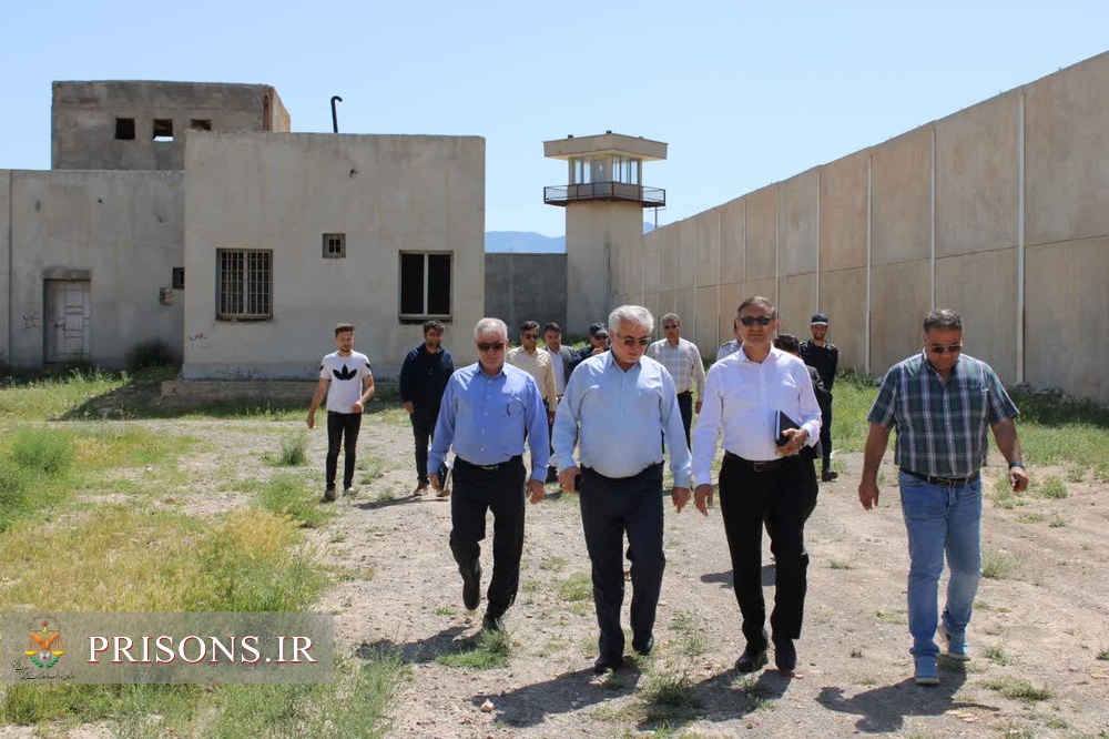 بازدید مدیرکل دفتر فنی و عمرانی سازمان زندان‌های کشور از پروژه انتقال زندان درگز به خارج شهر