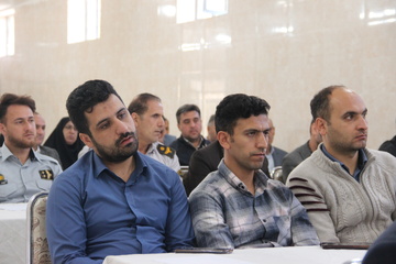 پرسش و پاسخ مدیرکل زندانهای استان آذربایجان غربی با پرسنل زندان خوی