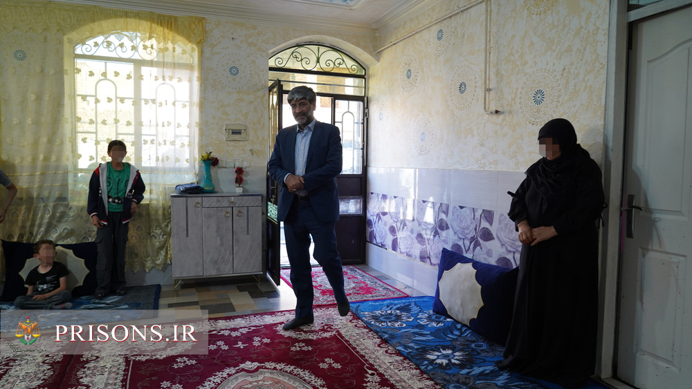 سرکشی رئیس کل دادگستری استان آذربایجان غربی از منازل زندانیان نیازمند