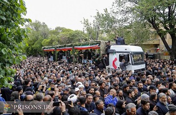 مراسم وداع با پیکر مطهر شهدای خدمت در شهر تبریز