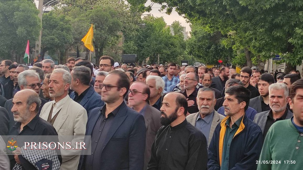 حضور کارکنان زندان تویسرکان در مراسم وداع با رئیس جمهور