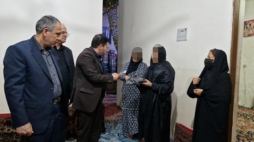 سرکشی رئیس کل دادگستری و مدیر کل زندان های استان بوشهر از خانواده های زندانیان نیازمند دشتستان