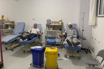 احسان اهدای خون کارکنان زندان ماکو در هفتمین روز بزرگداشت شهدای راه خدمت