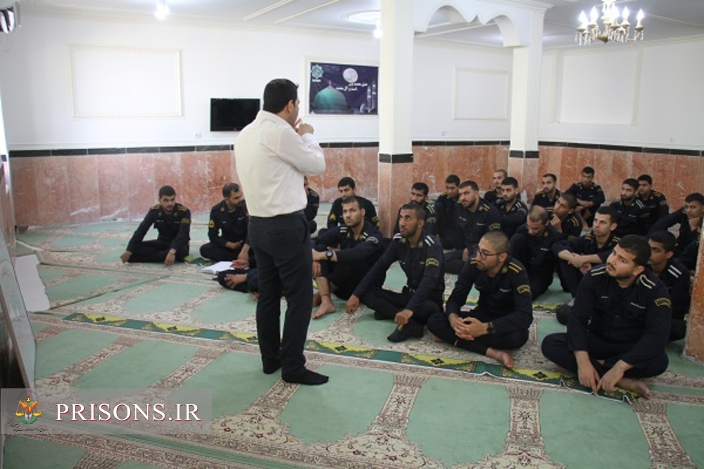برگزاری کارگاه آموزش نقشه کشی ساختمان در زندان مرکزی استان بوشهر