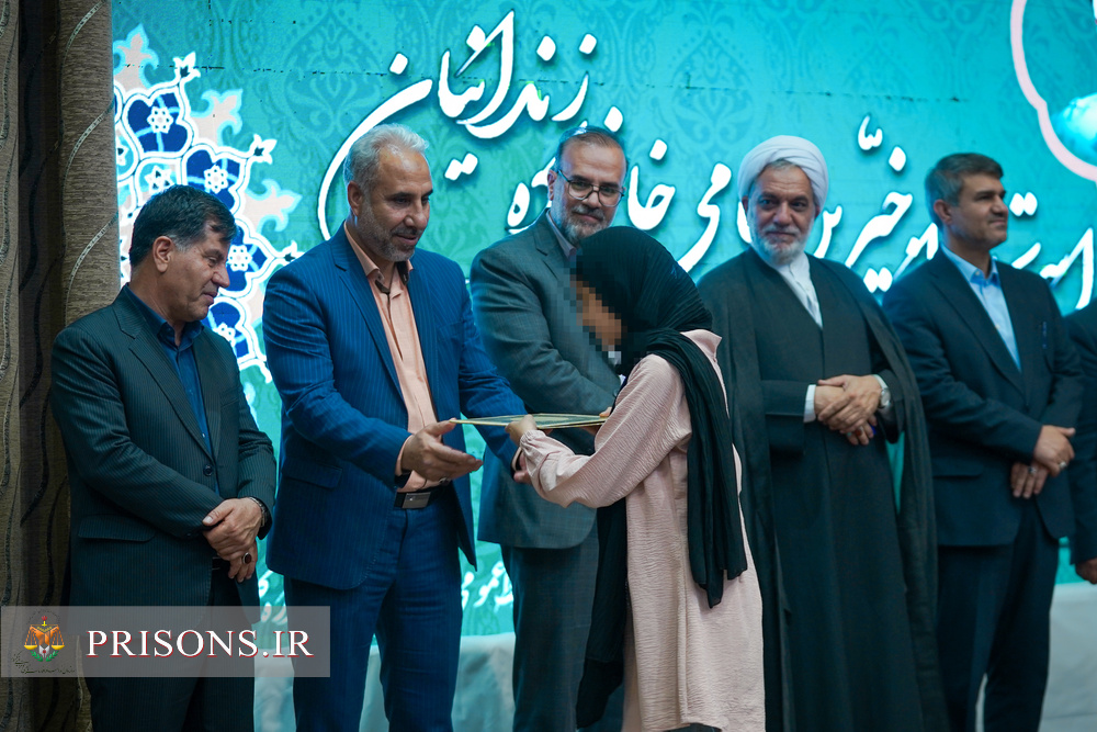 پوشش خبری صداوسیمای مرکز کرمان از مراسم گرامیداشت «نسیم مهر»