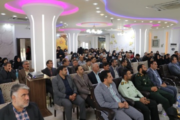 اجرای برنامه‌های روز «نسیم مهر» در استان لرستان