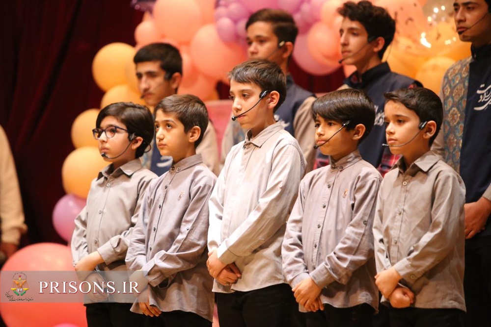 جشن نسیم مهر در قزوین برگزار شد