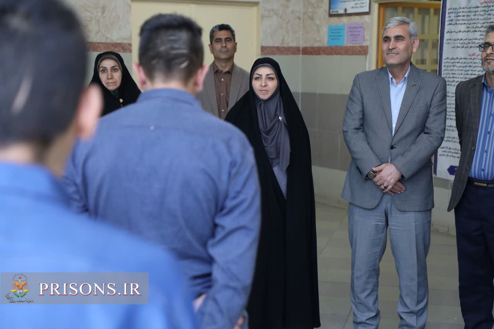 دیدار مدیران کل زندانها و کانون پرورش فکری کودکان استان همدان در کانون اصلاح و تربیت