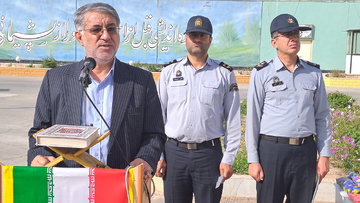 اجرای صبحگاه مشترک در زندان مرکزی یزد