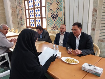 برپایی میزخدمت مدیرکل زندان‌های آذربایجان شرقی در مصلی امام خمینی(ره) 