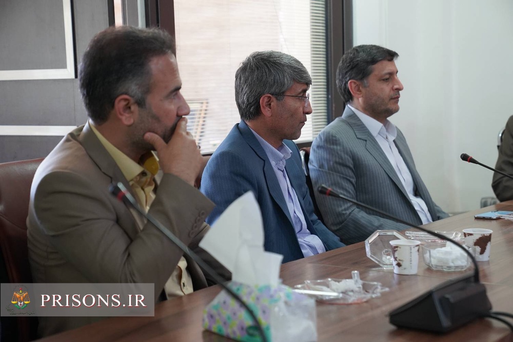 دیدار رئیس کل دادگستری و مدیرکل زندان‌های استان کردستان با امام جمعه سنندج