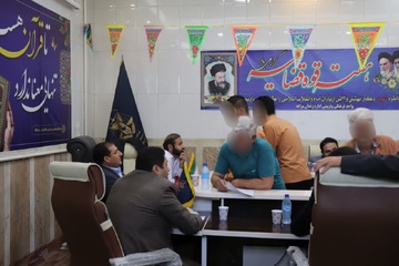 موافقت اعطای مرخصی به ۳۴۶ زندانی در بازدید مقامات قضایی از زندان مراغه