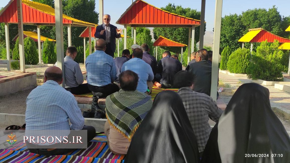 برگزاری اردوی فرهنگی سربازان وظیفه زندان تویسرکان به مناسبت هفته قوه قضاییه