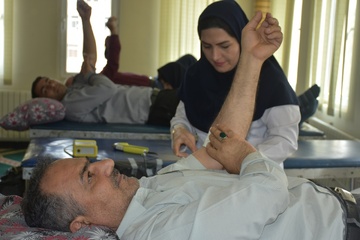 پویش اهدای خون کارکنان زندان‌های گلستان به مناسبت هفته قوه قضائیه