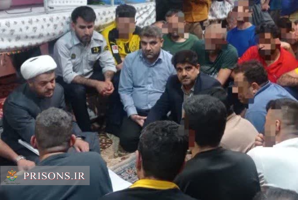 دادستان شهرستان گچساران در بازدید شبانه با زندانیان دیدار کرد