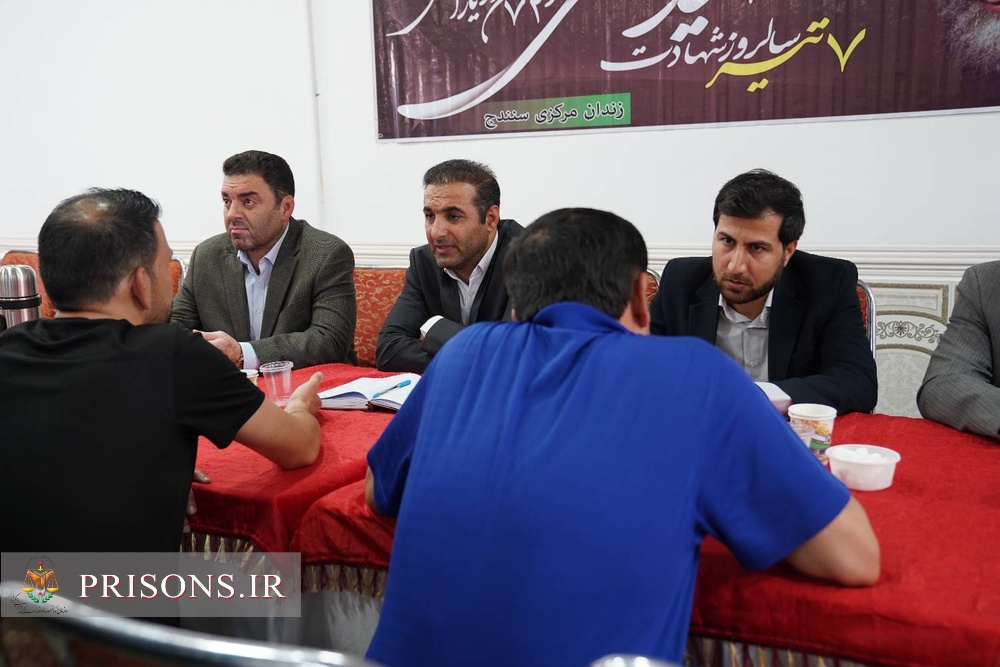 دیدار جمعی قضات و اعطای ارفاقات قانونی به 257 نفر از مددجویان کردستانی