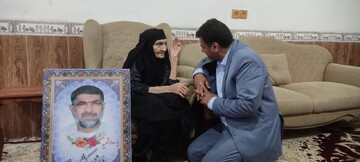 دیدار مدیرکل زندان‌های کهگیلویه وبویراحمد با خانواده معظم شهید دفاع مقدس 