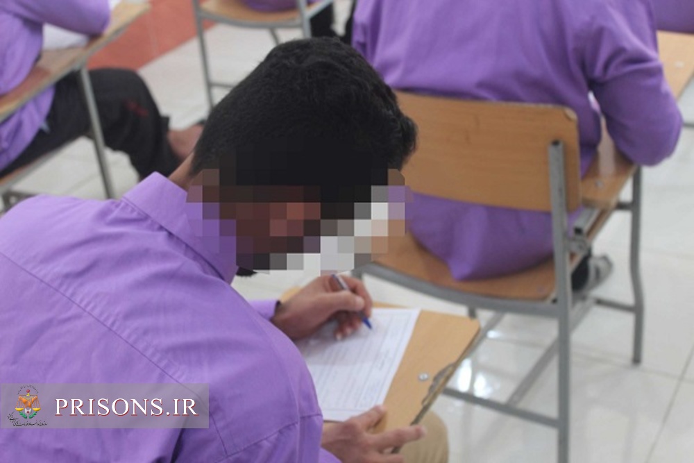 برگزاری مسابقه کتابخوانی از کتاب احیا با همکاری و حضور نهاد کتابخانه عمومی شهرستان در زندان دشتی 