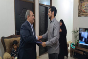 تکریم خانواده شهید با حضور مدیرکل زندان‌های سیستان وبلوچستان و هیات همراه