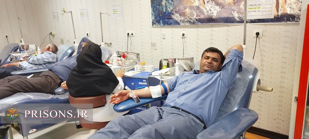 پویش اهداء خون با حضور مدیر کل زندانهای کهگیلویه وبویراحمد