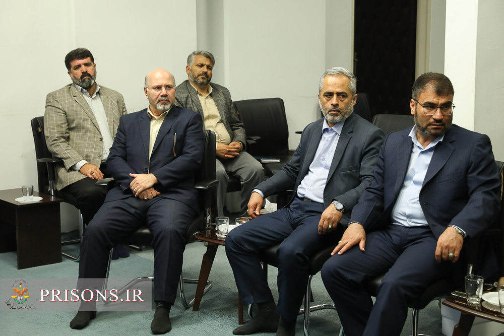 دیدار مدیرکل زندان های استان با امام جمعه قزوین و نماینده ولی فقیه در استان