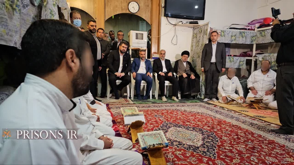 بازدید رئیس‌کل دادگستری فارس و قضات استان فارس از زندان مرکزی شیراز