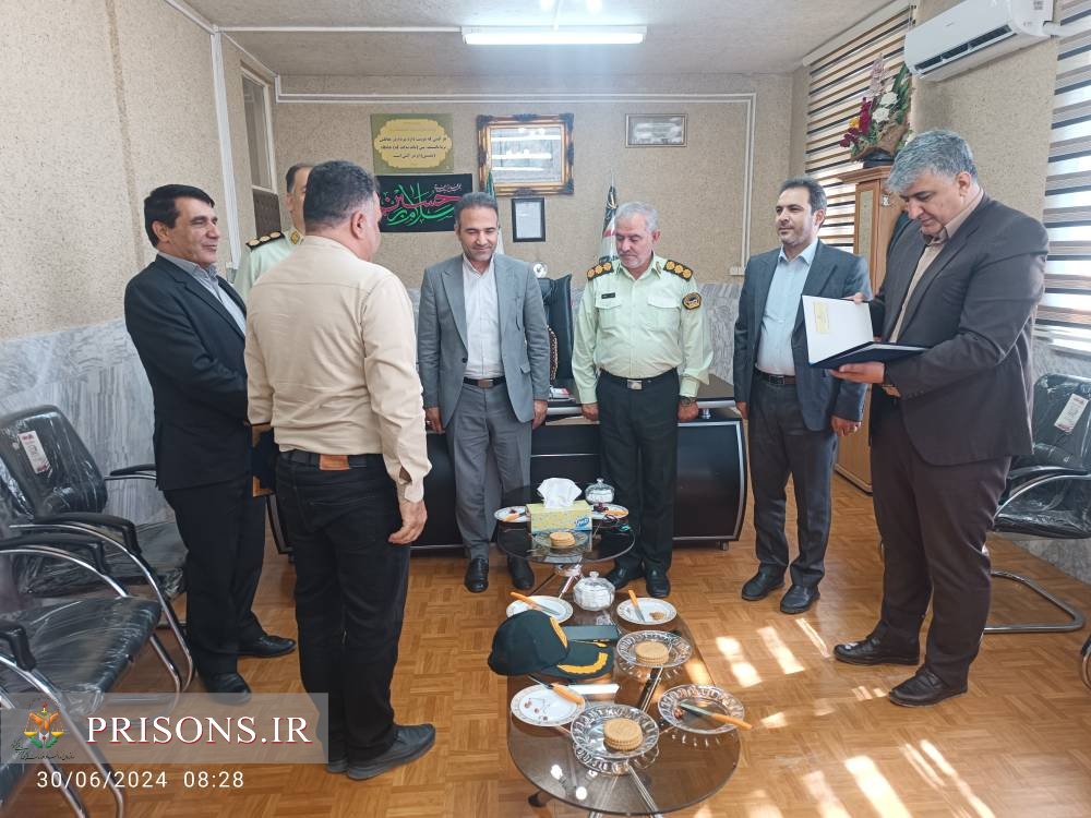 دیدار مدیرکل زندان‌های استان کردستان با فرمانده انتظامی ، رئیس پلیس آگاهی و پلیس اطلاعات شهرستان کامیاران