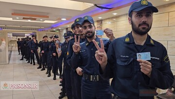 حضور پرشور کارکنان و زندانیان زندان‌های فارس در دور دوم چهاردهمین دوره انتخابات ریاست جمهوری