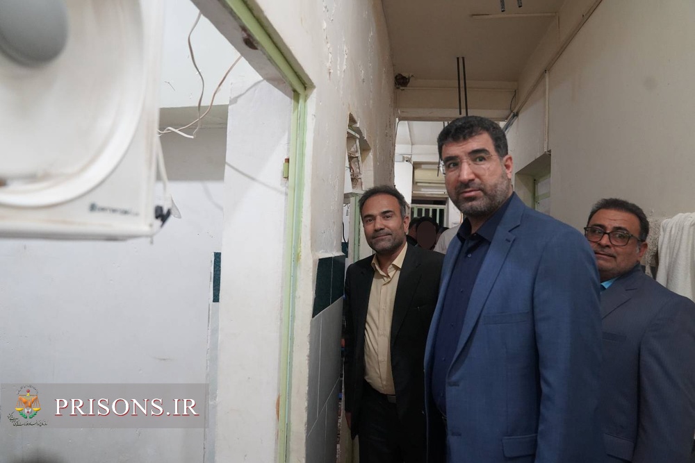 بازدید مدیرکل دفتر اقدامات حمایتی سازمان زندان‌ها از زندان بانه