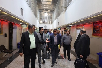 بازدید استاد دانشگاه علم و صنعت از ندامتگاه تهران بزرگ