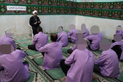 برگزاری نشست‌های بصیرتی ارزش‌های اسلامی در قیام عاشورا در زندان دشتستان