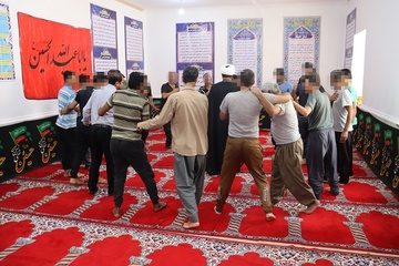 برگزاری مراسم سوگواری شهادت حضرت اباعبدالحسین(ع) در اردوگاه حرفه آموزی بوشهر