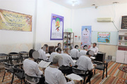 برگزاری دوره روخوانی و روانخوانی قرآن کریم در مدرسه قرآنی غدیر زندان دشتستان