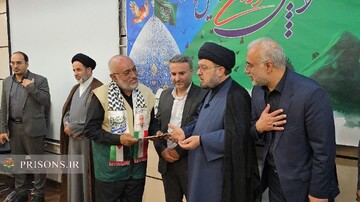 آیین تجلیل از یاوران ستاد دیه و آزادی ۱۲۴ زندانی جرائم غیر عمد در شیراز