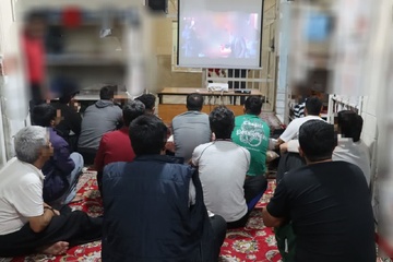 راه‌اندازی سینمای سیار در زندان بوئین زهرا 