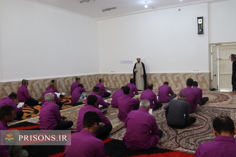 برگزاری جشنواره کتابخوانی رضوی در اردوگاه حرفه آموزی و کاردرمانی بوشهر 