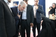 دیدار رئیس سازمان زندان‌ها با خانواده شهدای شهرستان گیلانغرب