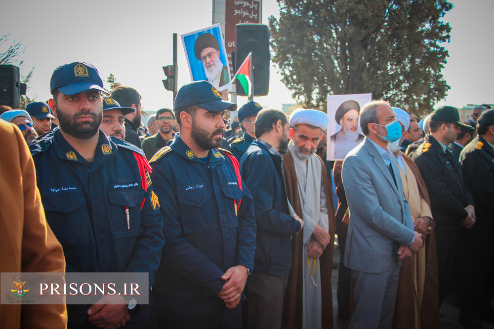 گرامیداشت «حماسه 9 دی سالروز تجدید بیعت و روز میثاق با ولایت» با حضور مدیر کل زندانهای استان اصفهان 