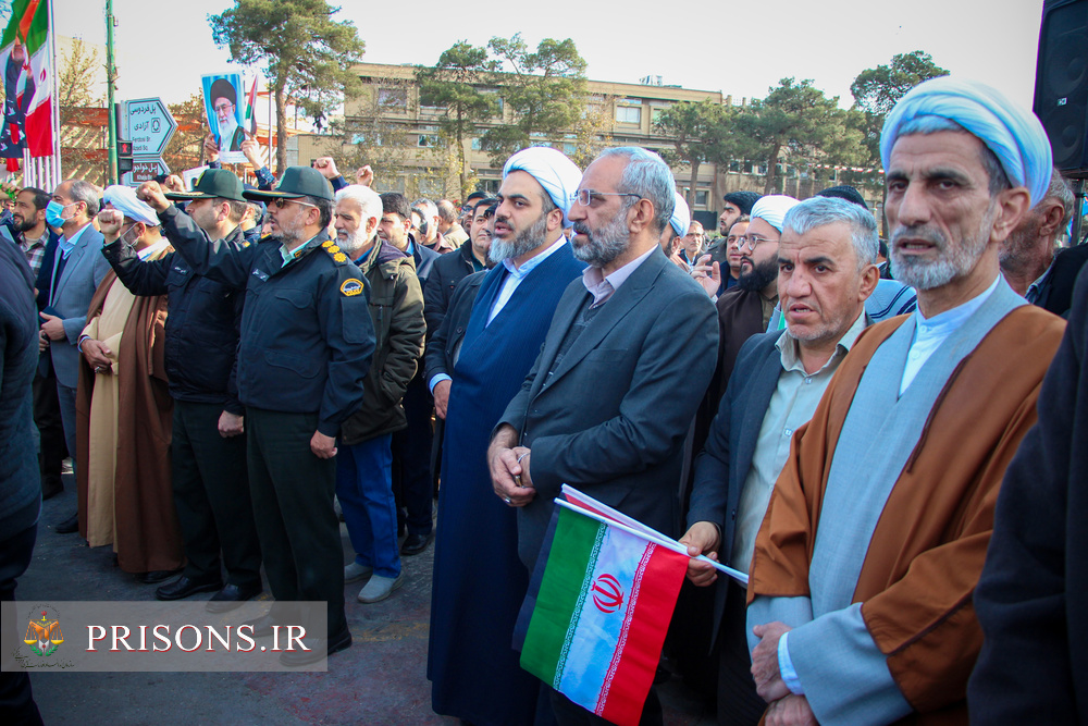 گرامیداشت «حماسه 9 دی سالروز تجدید بیعت و روز میثاق با ولایت» با حضور مدیر کل زندانهای استان اصفهان 