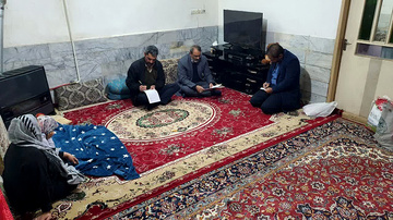 سرکشی مدیرکل زندان های خراسان جنوبی از خانواده‌های زندانیان نیازمند دربیرجند