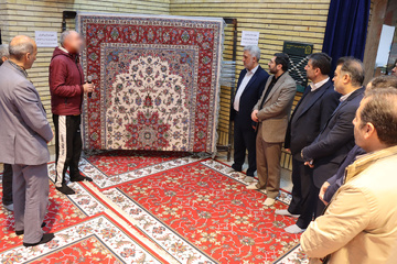 «هنر در پشت میله‌ها»| رونمایی از فرش دستبافت زندانی البرزی در دهه مبارک فجر 