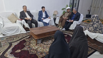 آزادی ۲ زندانی در سرکشی رئیس‌کل دادگستری و مدیرکل زندان‌های بوشهر از ۴ خانواده زندانی
